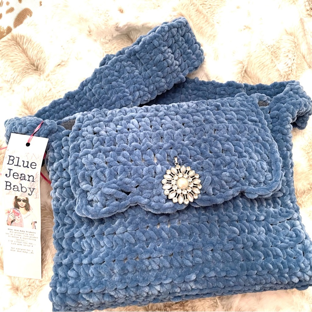 BJB211 Velvet hand made bag